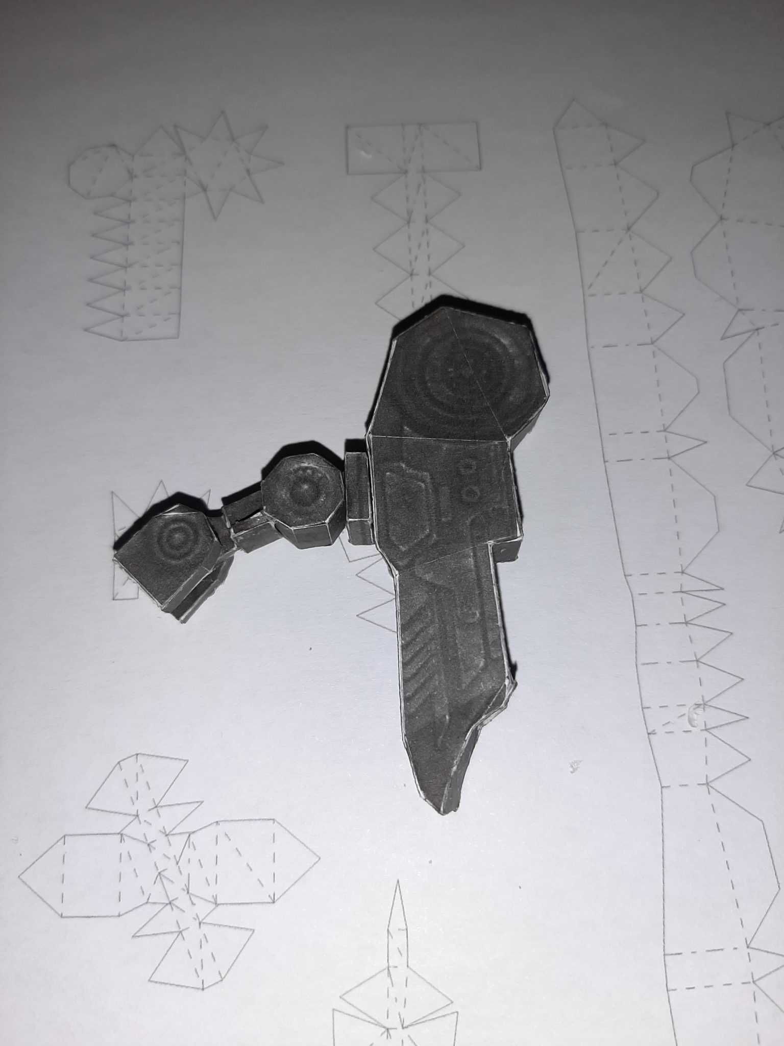 Predator Paper model assy 13 - Maquette en papier - Paper Model ...