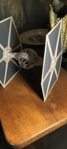 Paper model; Papercraft; Maquette en papier; Maquette en carton; comment faire; how to; diy; star wars; Les plus belles maquettes en papier; real size; Pagode en papier; Temple Japonais