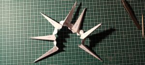 Paper model; Papercraft; Maquette en papier; Maquette en carton; comment faire; how to; diy; star wars; Les plus belles maquettes en papier; Pagode modèle en papier; Tie Fighter paper model; Predator paper model; statue de la liberté modèle en papier