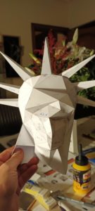 Paper model; Papercraft; Maquette en papier; Maquette en carton; comment faire; how to; diy; star wars; Les plus belles maquettes en papier; Pagode paper model; Tie Fighter modèle en papier; Predator modèle en papier; Statue of Liberty paper model